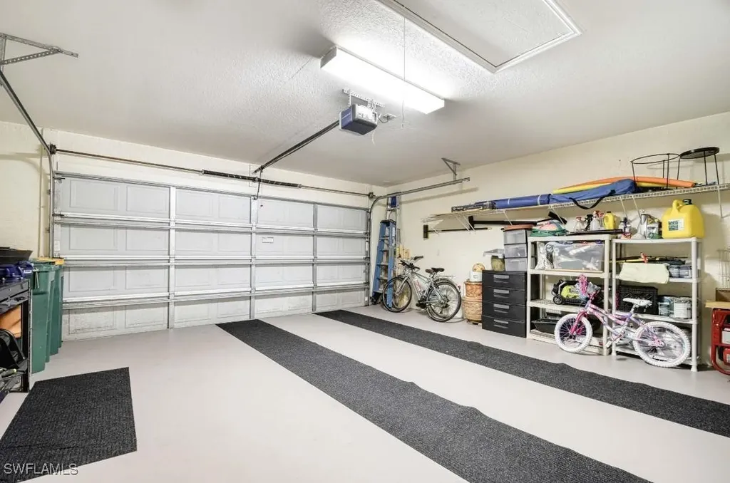 1708 Royal Circle Naples FL 34112