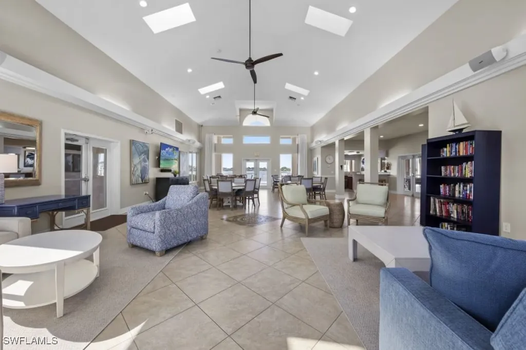 1708 Royal Circle Naples FL 34112