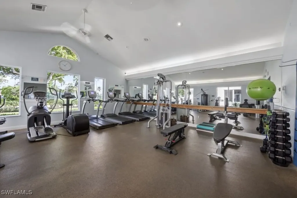 1708 Royal Circle Naples FL 34112