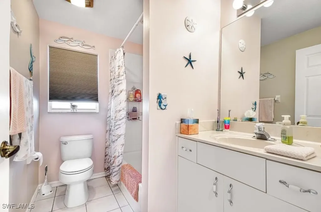 1708 Royal Circle Naples FL 34112