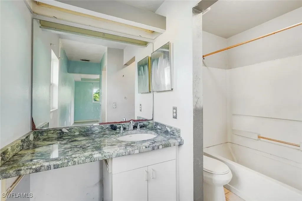 2655 47th Avenue NE Naples FL 34120