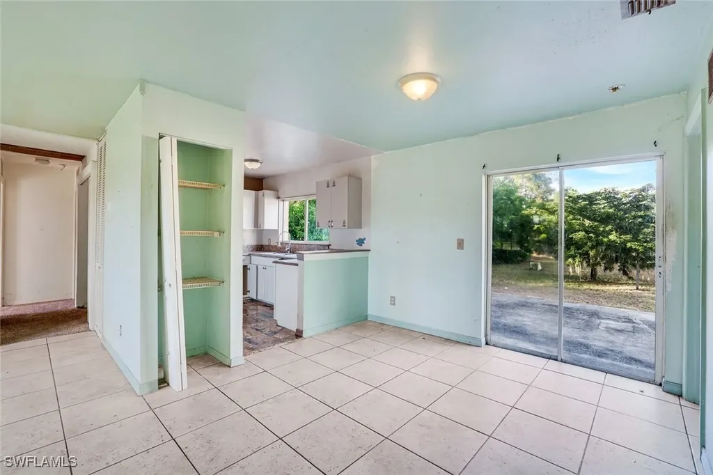 2655 47th Avenue NE Naples FL 34120