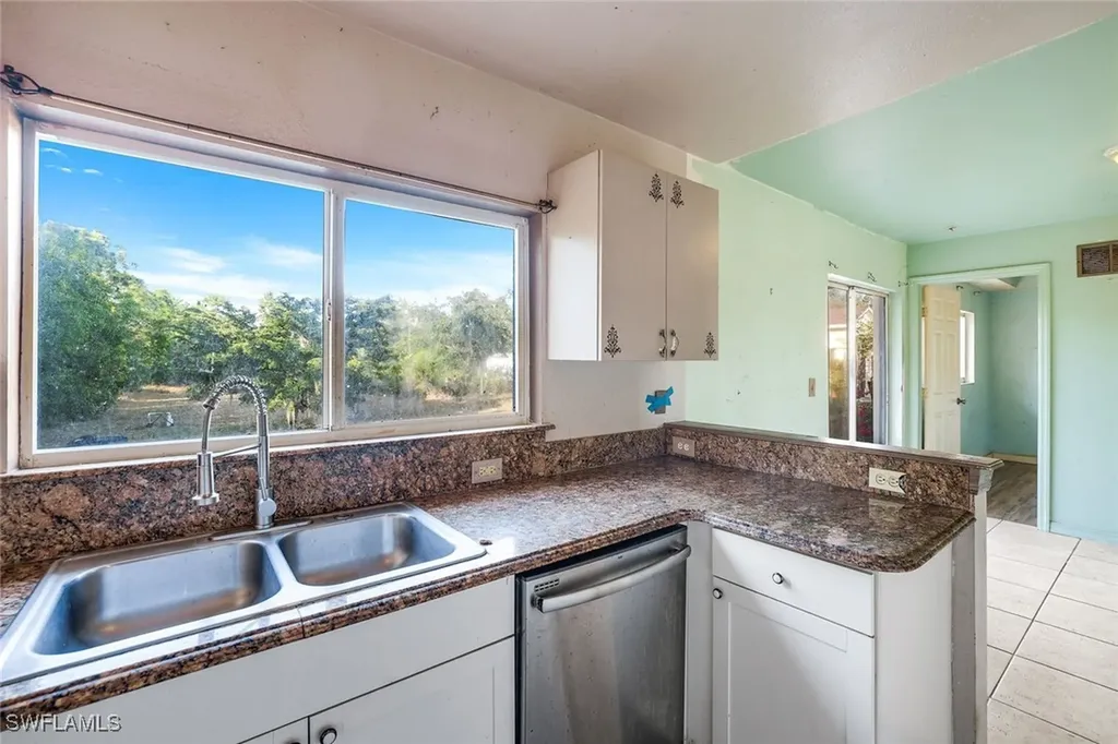 2655 47th Avenue NE Naples FL 34120