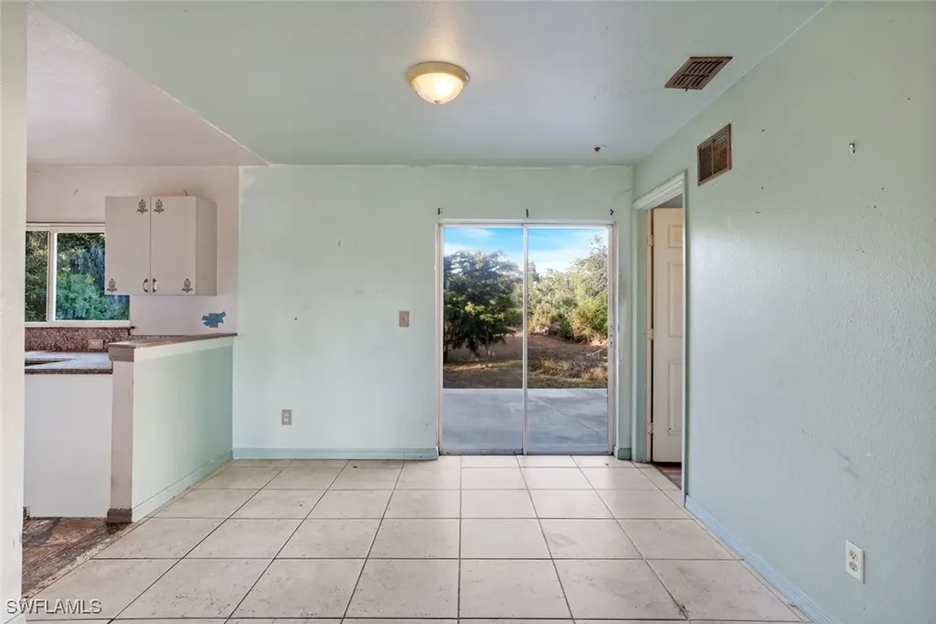 2655 47th Avenue NE Naples FL 34120