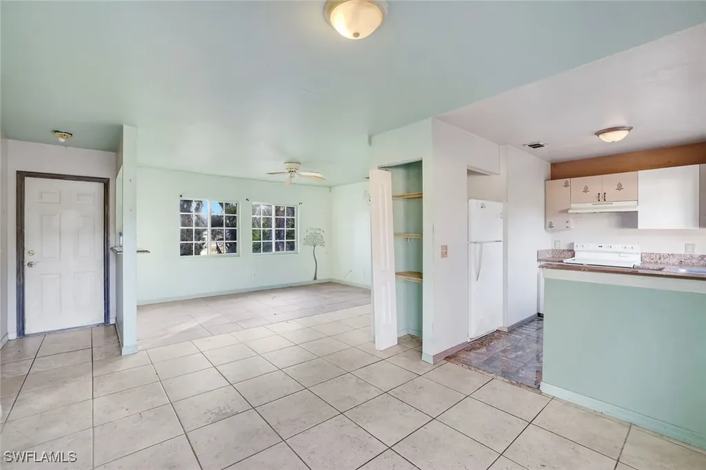 2655 47th Avenue NE Naples FL 34120