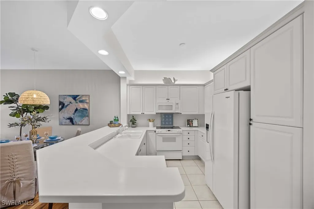 400 Flagship Drive Naples FL 34108