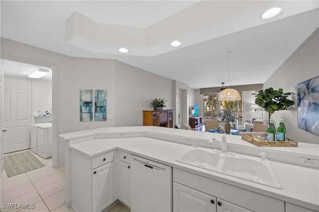400 Flagship Drive Naples FL 34108