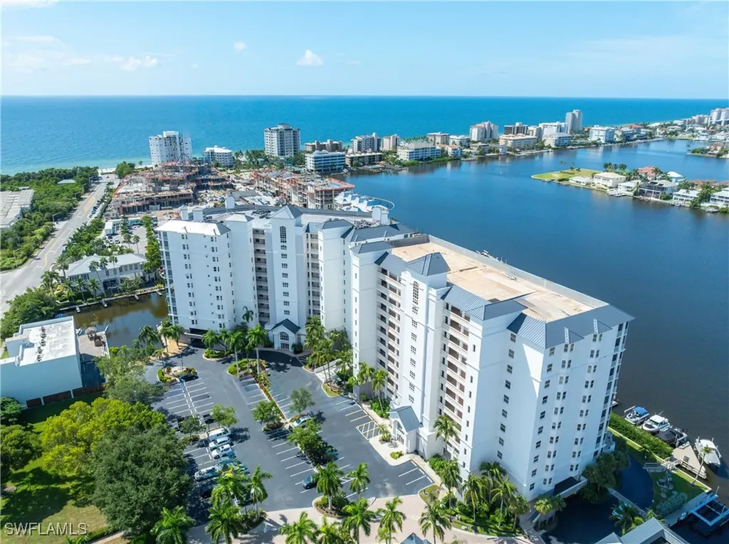 400 Flagship Drive Naples FL 34108