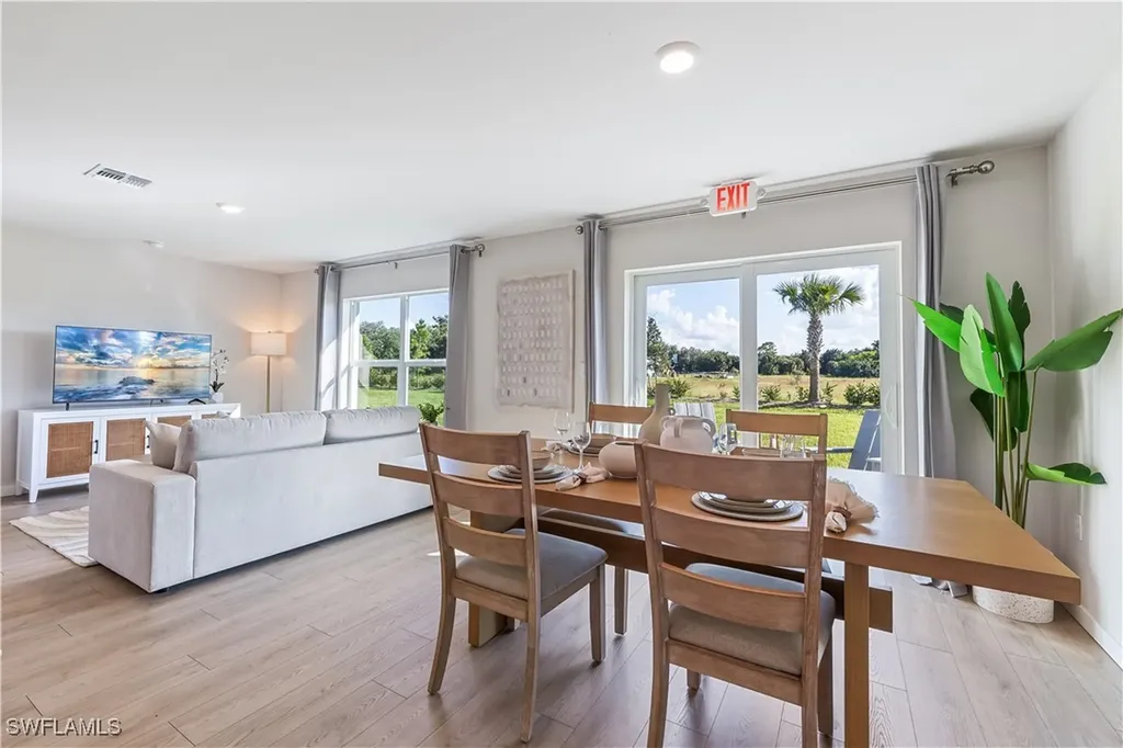 1207 SE 18th Terrace Cape Coral FL 33990