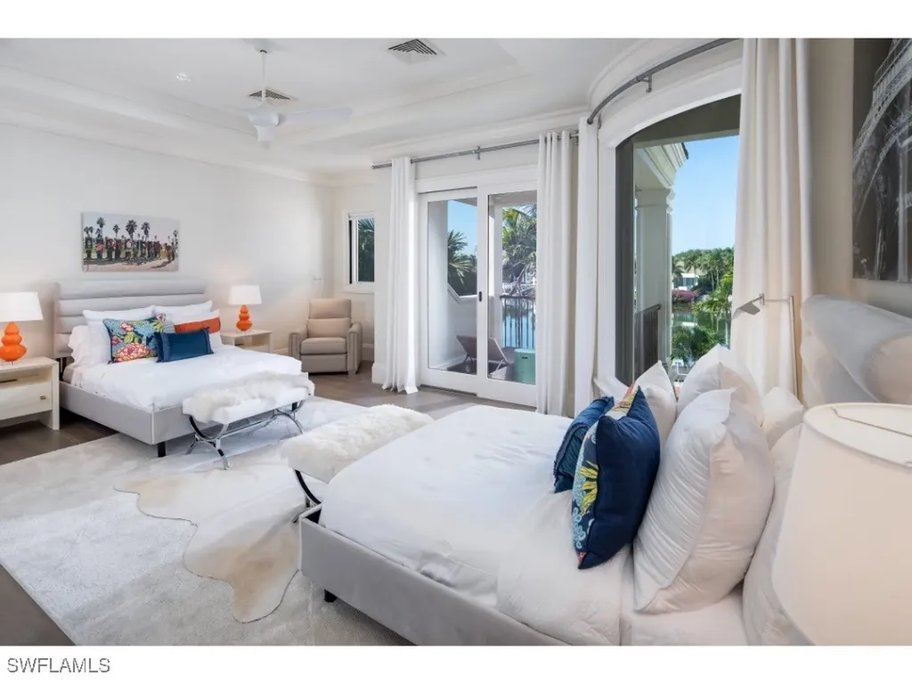 3430 Gin Lane Naples FL 34102