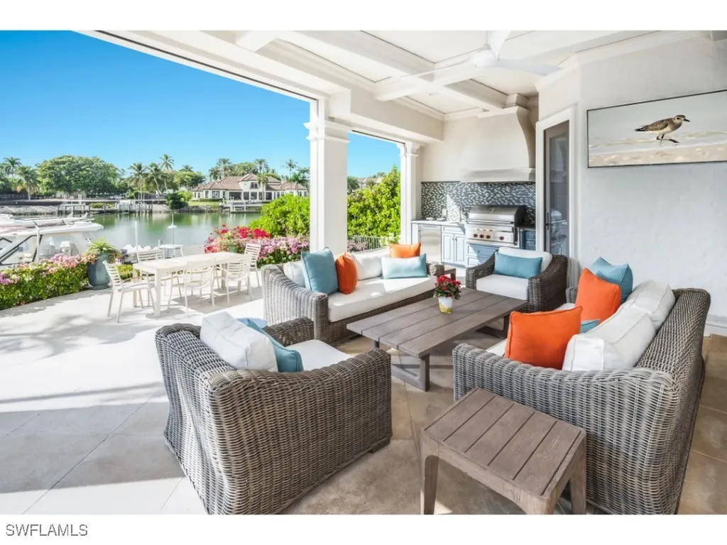 3430 Gin Lane Naples FL 34102