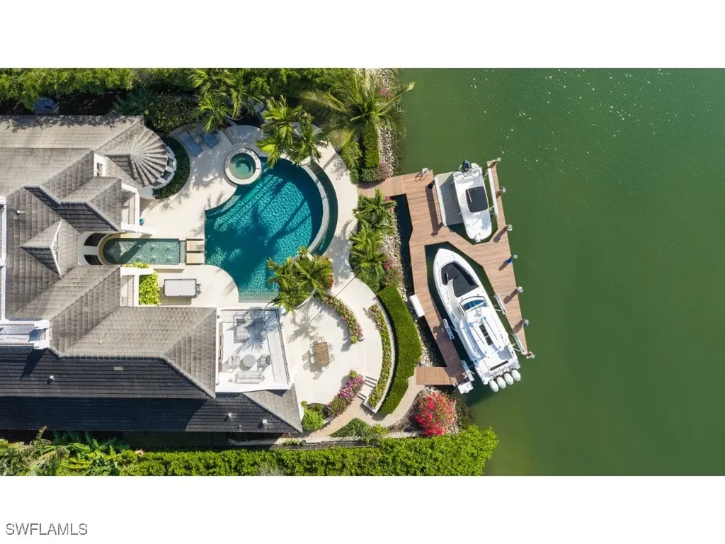 3430 Gin Lane Naples FL 34102