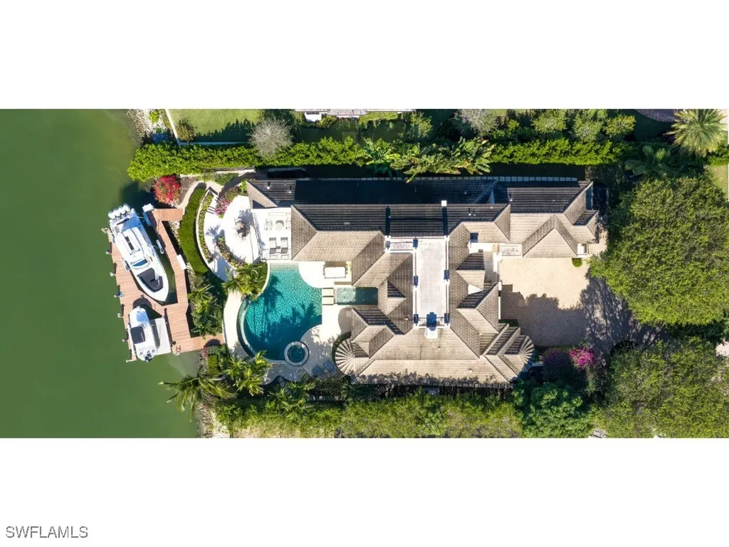 3430 Gin Lane Naples FL 34102