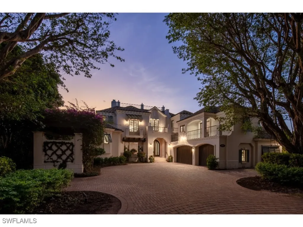 3430 Gin Lane Naples FL 34102
