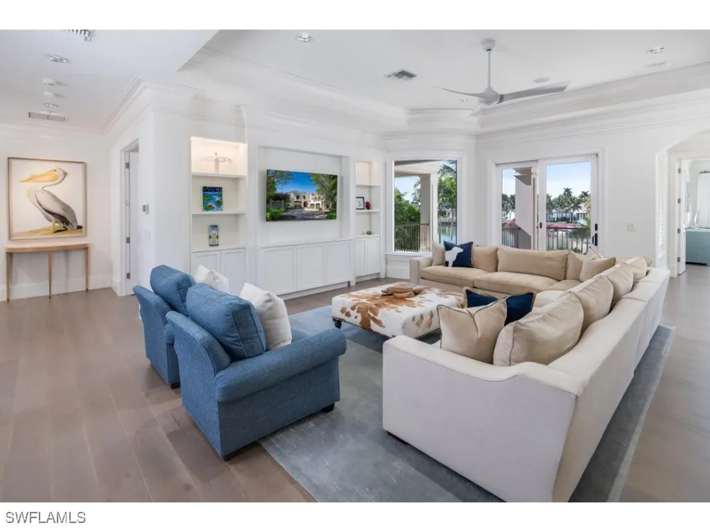 3430 Gin Lane Naples FL 34102