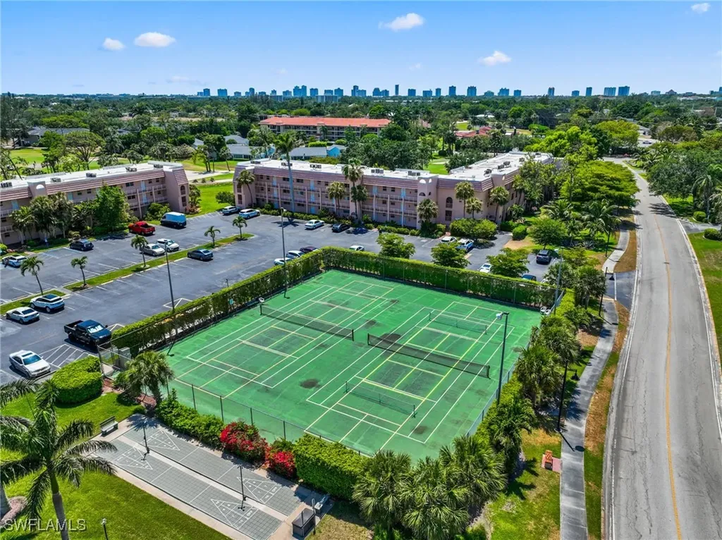 200 Forest Lakes Boulevard Naples FL 34105