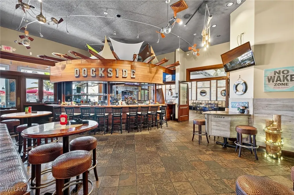 3RD Street E Palmetto FL 34221