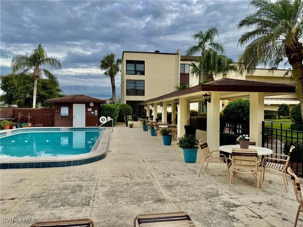3625 Boca Ciega Drive Naples FL 34112