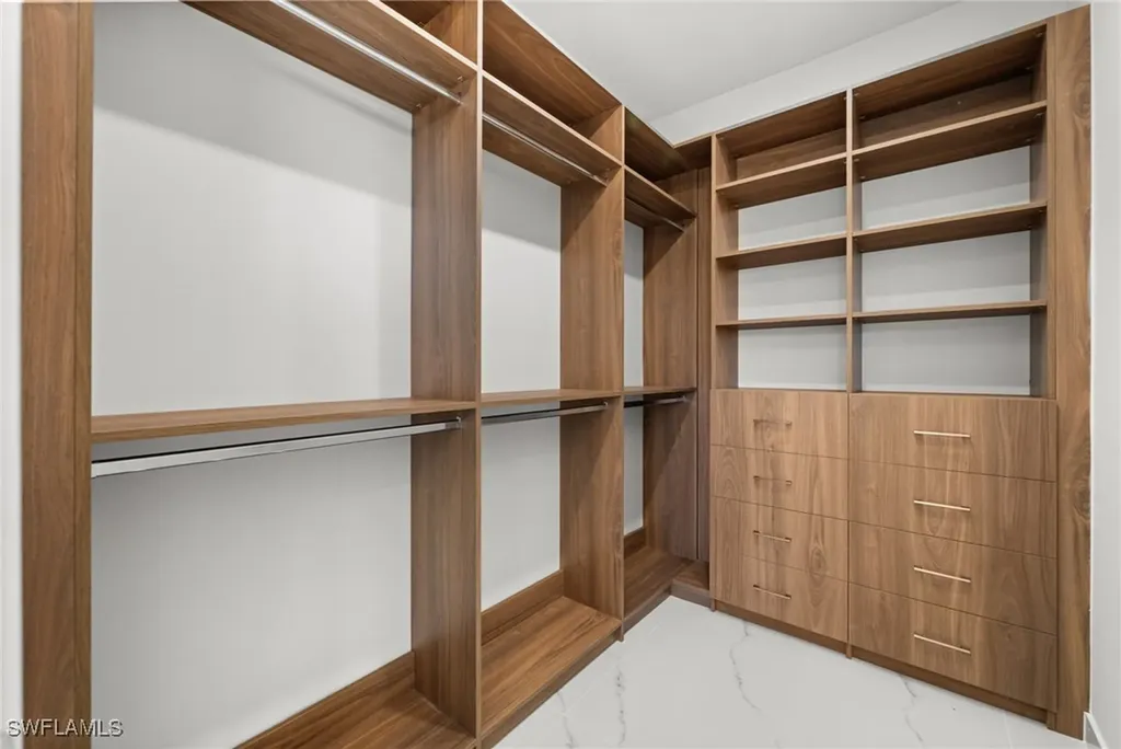 2827 NW 13th Street Cape Coral FL 33993