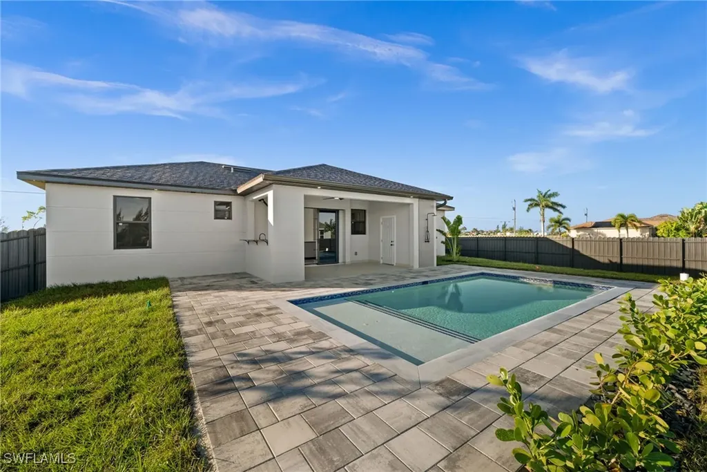 2827 NW 13th Street Cape Coral FL 33993