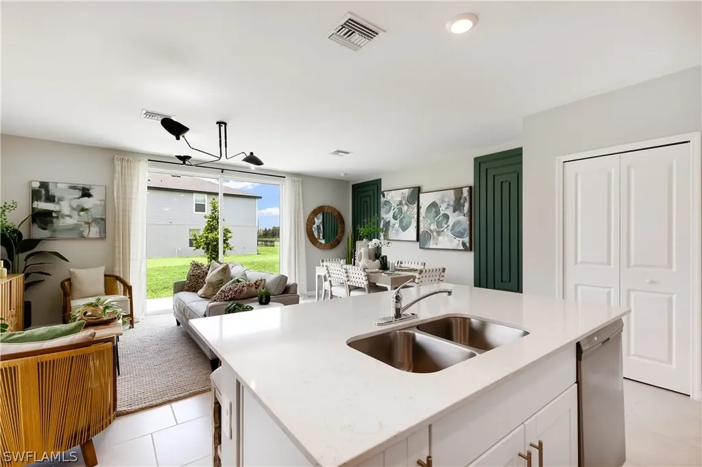 17534 Paradiso Way North Fort Myers FL 33917
