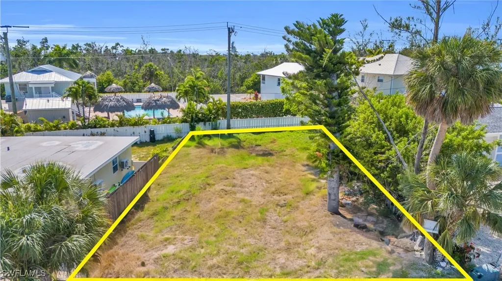 250 Fairweather Lane Fort Myers Beach FL 33931