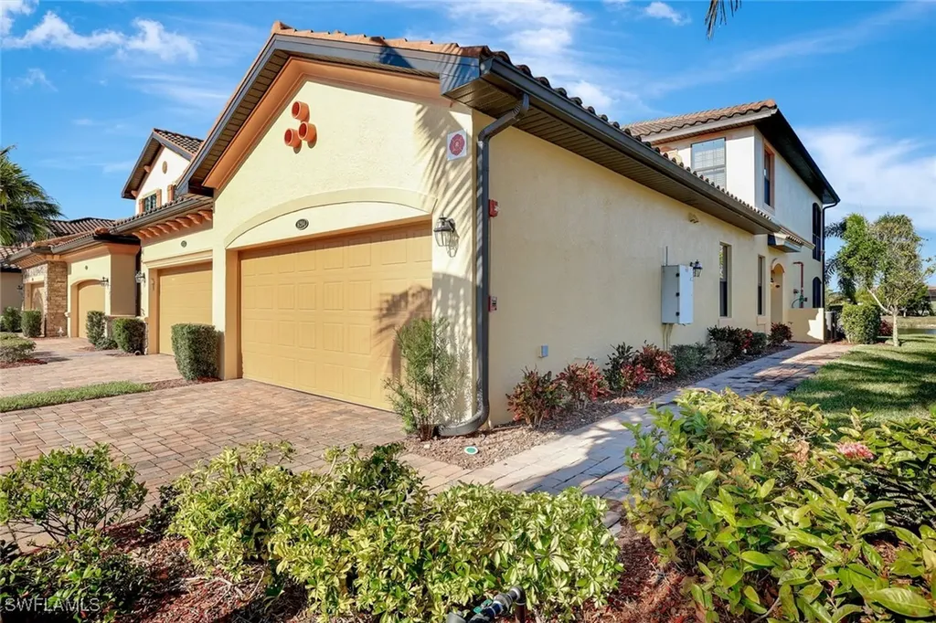 17300 Cherrywood Court Bonita Springs FL 34135