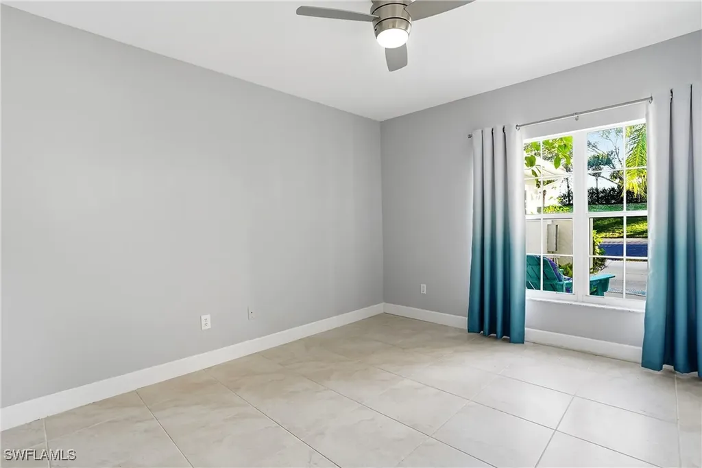 4950 Deerfield Way Naples FL 34110