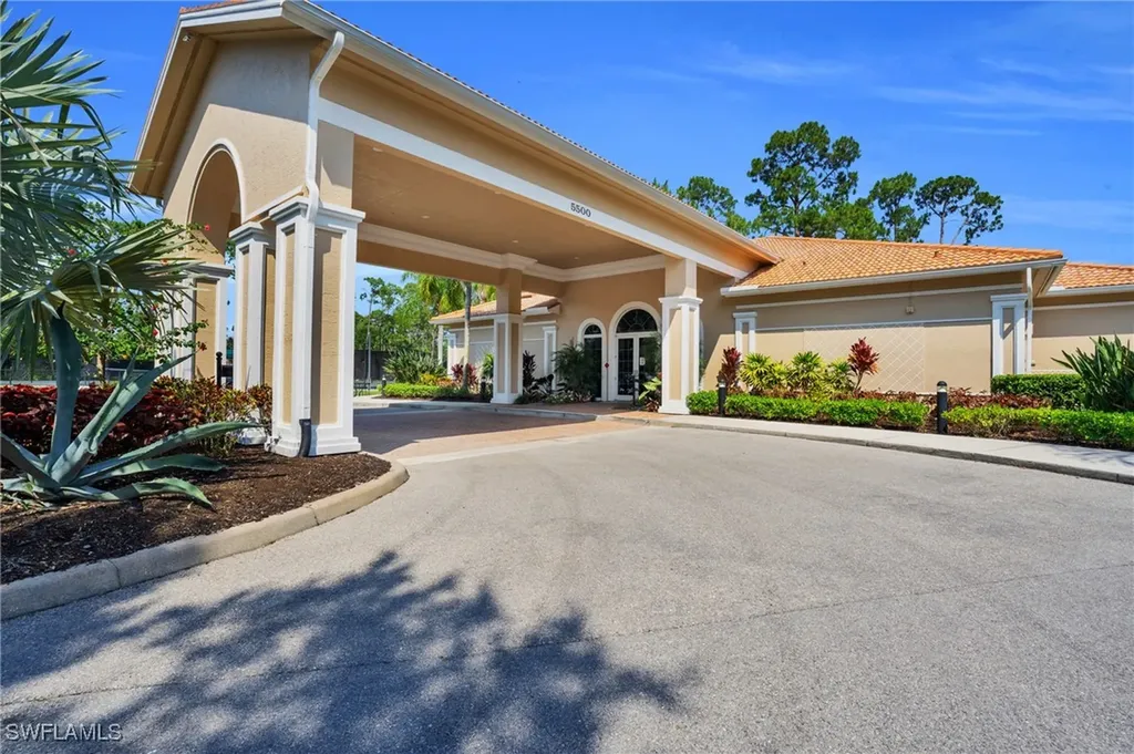 4950 Deerfield Way Naples FL 34110