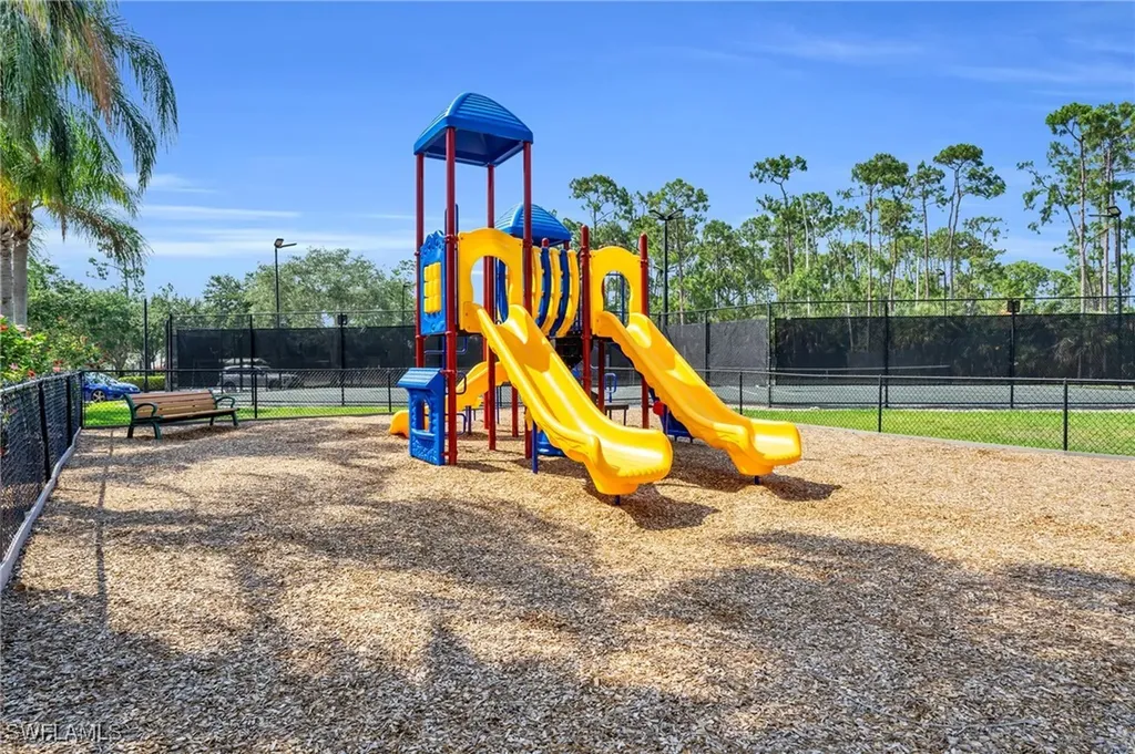 4950 Deerfield Way Naples FL 34110