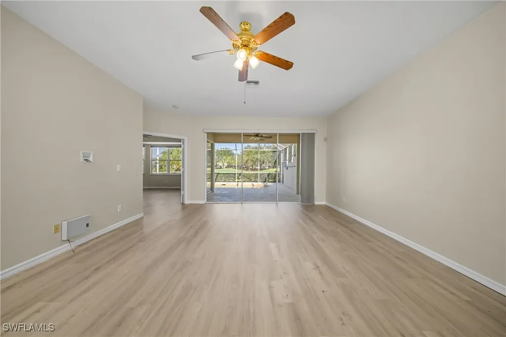 2045 Crestview Way Naples FL 34119
