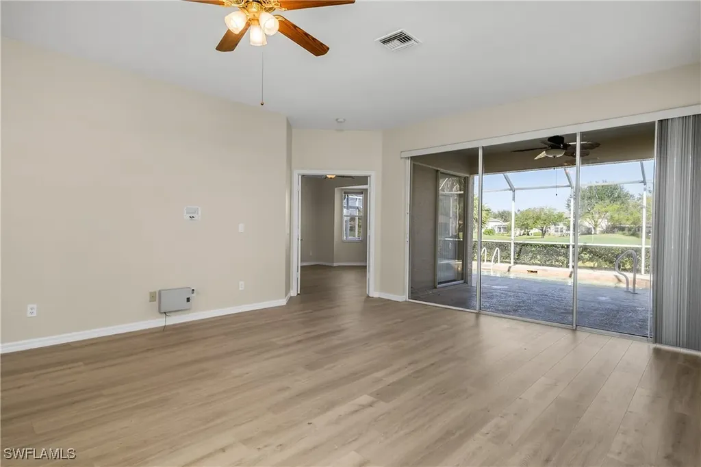 2045 Crestview Way Naples FL 34119