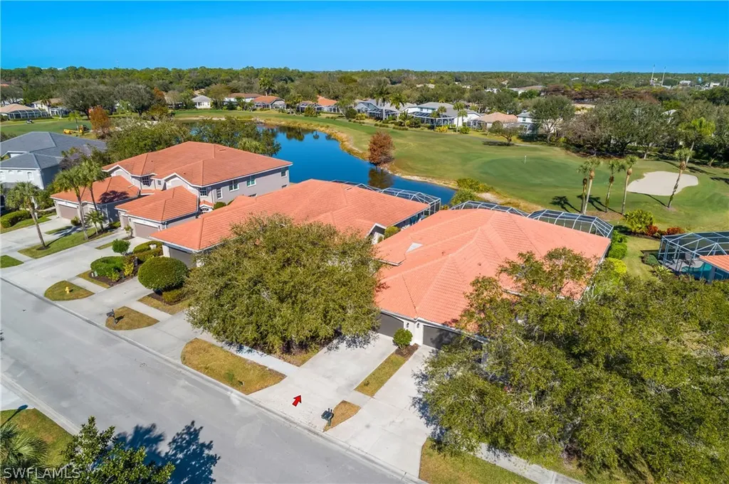 2045 Crestview Way Naples FL 34119