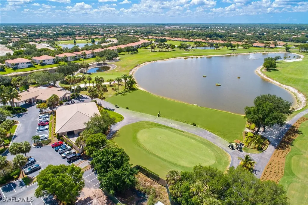 2045 Crestview Way Naples FL 34119