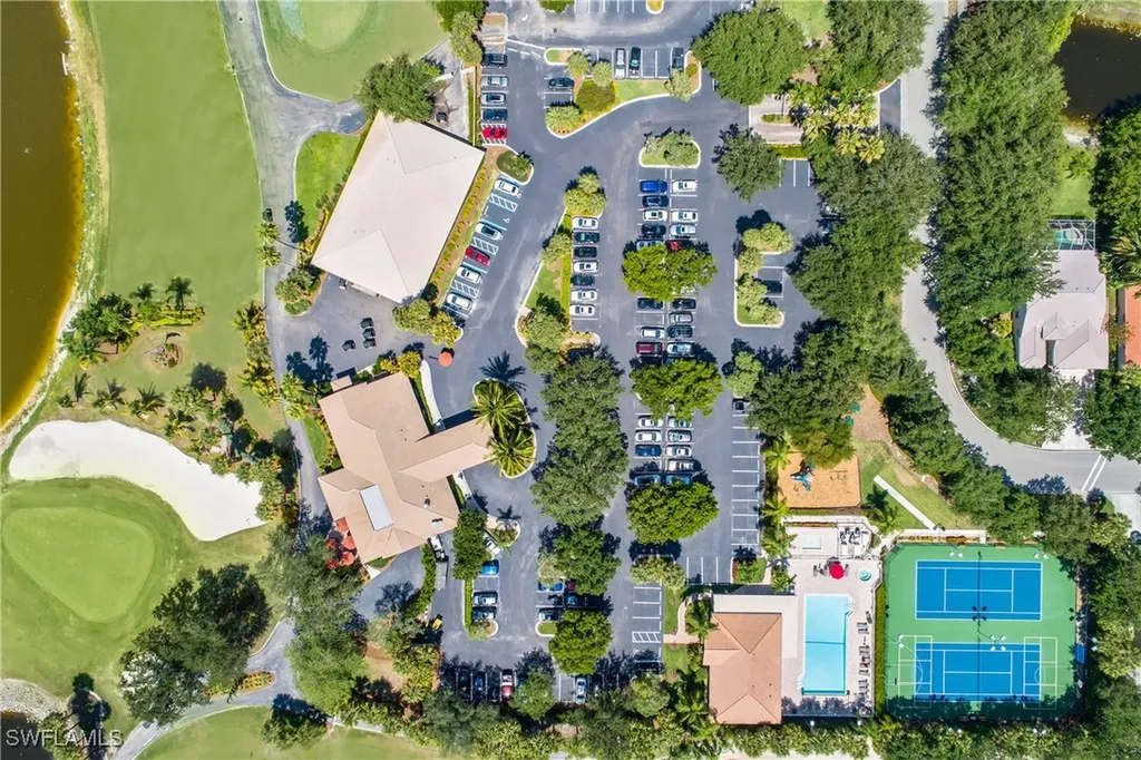 2045 Crestview Way Naples FL 34119