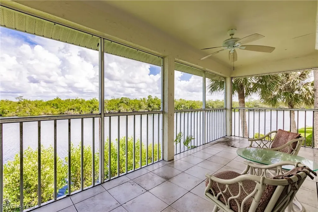 1315 Mainsail Drive Naples FL 34114