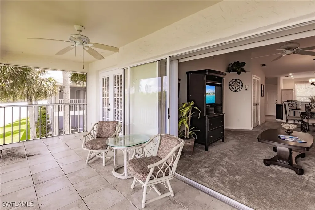 1315 Mainsail Drive Naples FL 34114