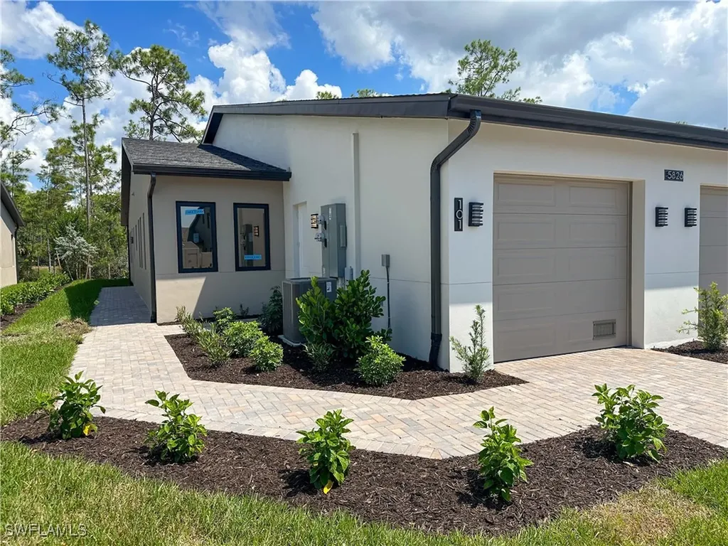 5826 Jasper Way Naples FL 34112