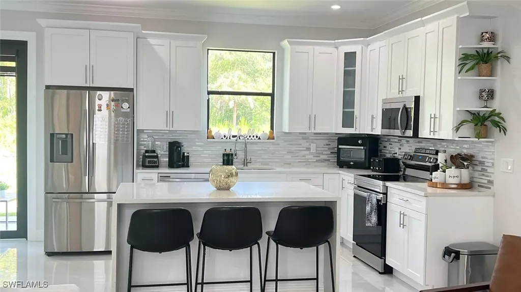 3459 27th Avenue NE Naples FL 34120