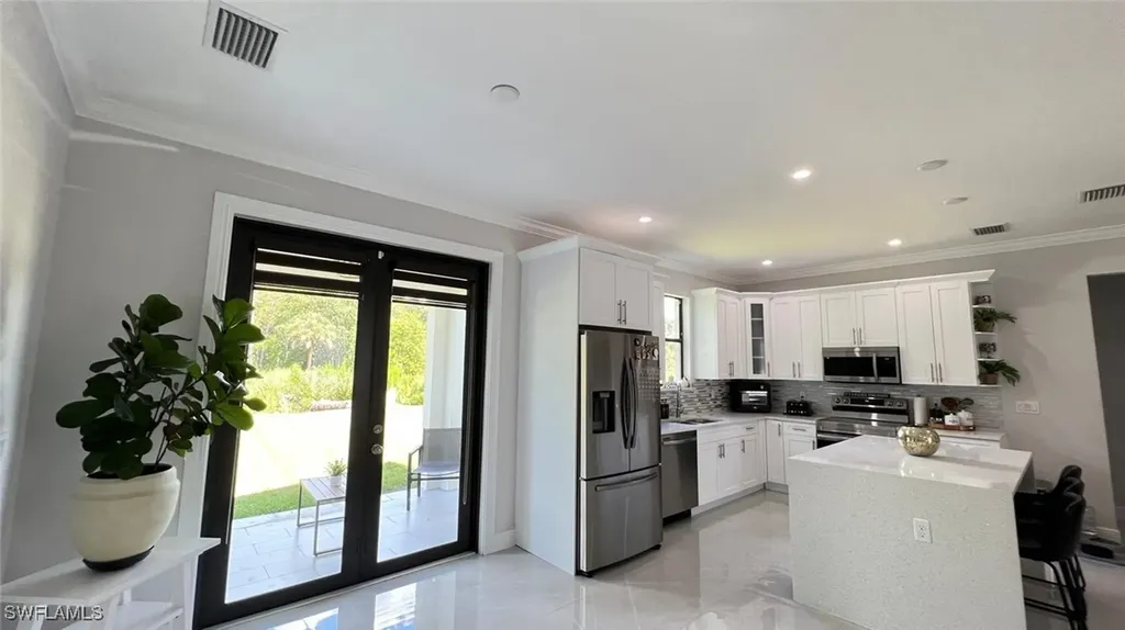 3459 27th Avenue NE Naples FL 34120