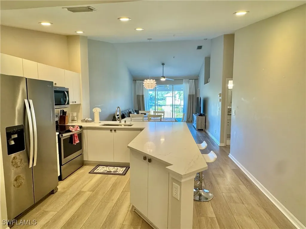 5045 Cedar Springs Drive Naples FL 34110