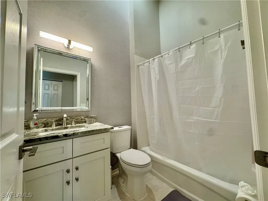 5045 Cedar Springs Drive Naples FL 34110