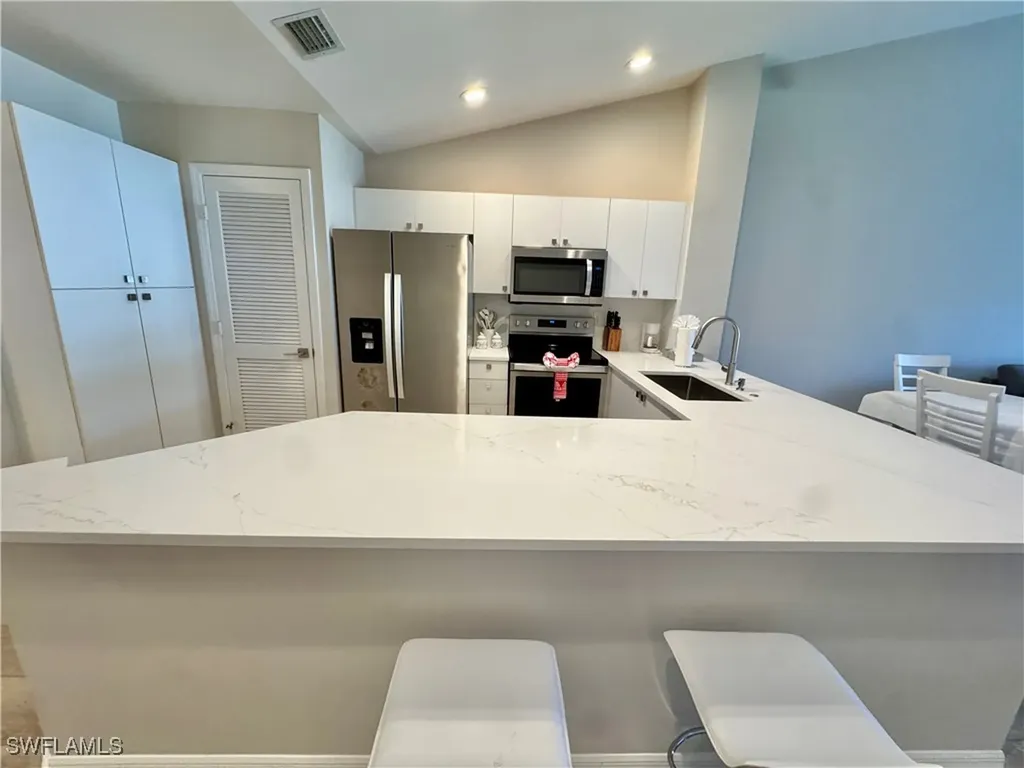 5045 Cedar Springs Drive Naples FL 34110