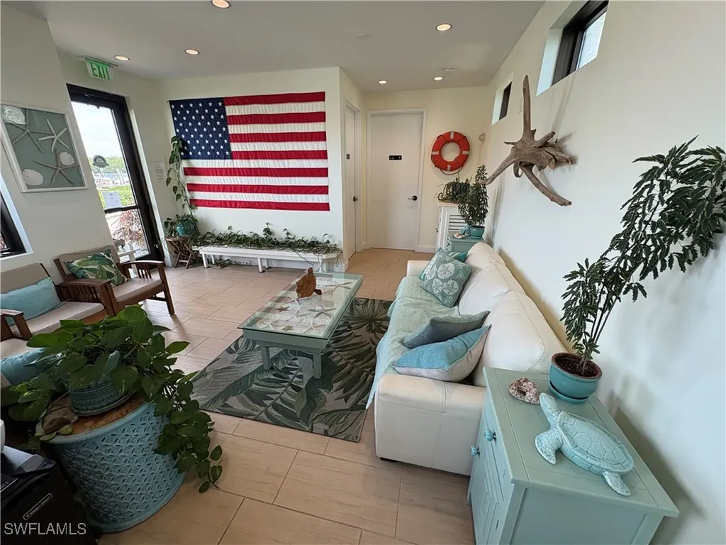 1345 5th Avenue S Naples FL 34102