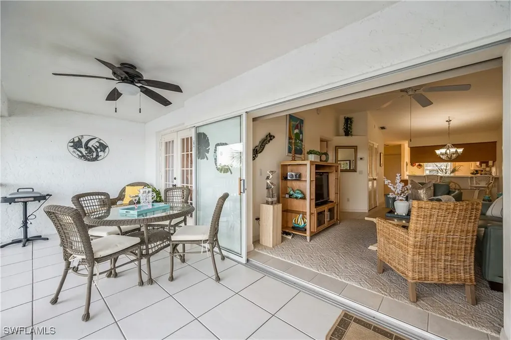 1325 Mainsail Drive Naples FL 34114