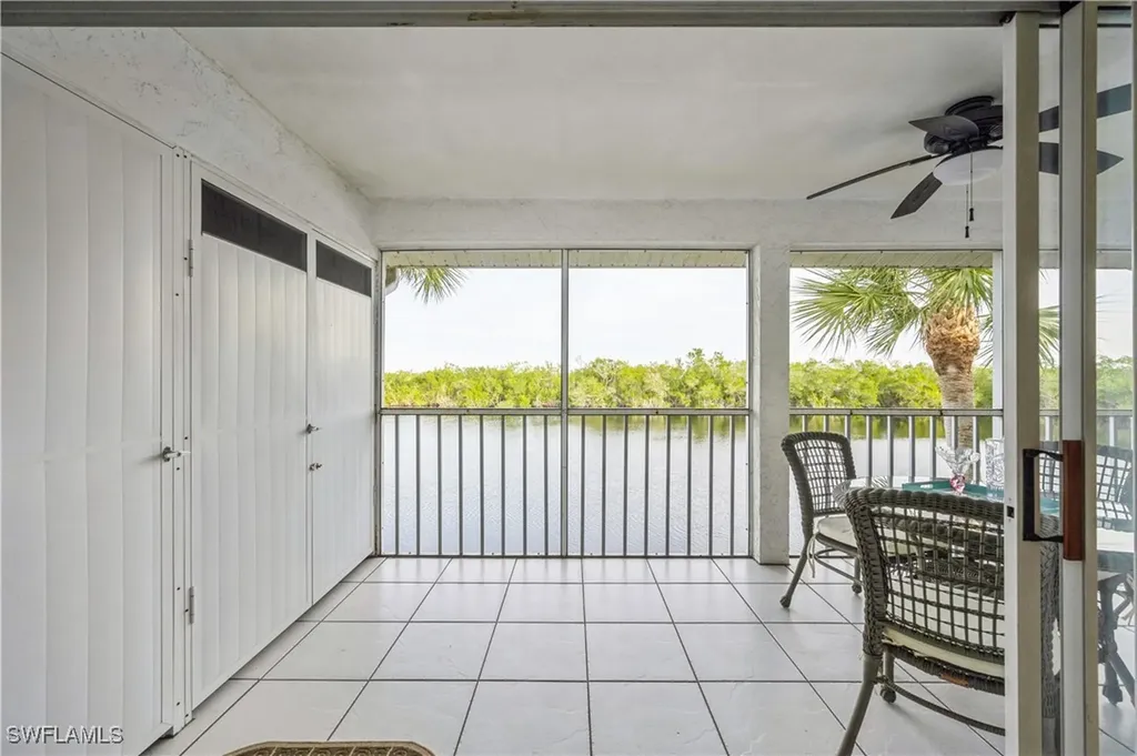 1325 Mainsail Drive Naples FL 34114