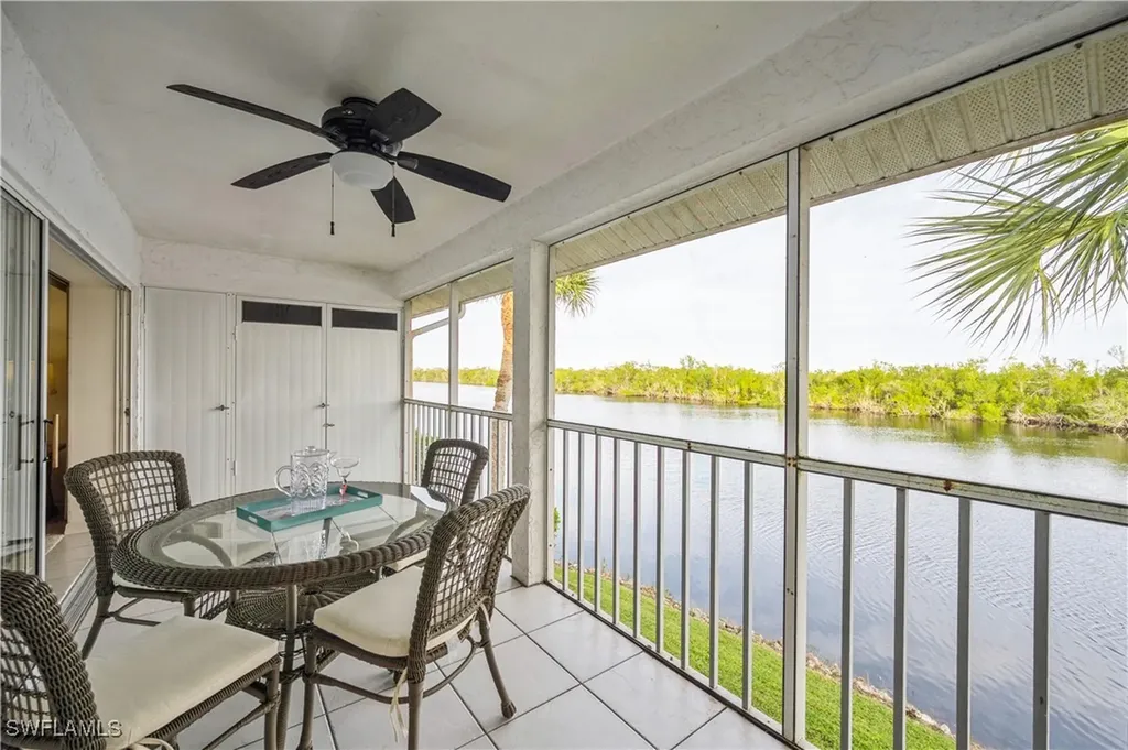 1325 Mainsail Drive Naples FL 34114