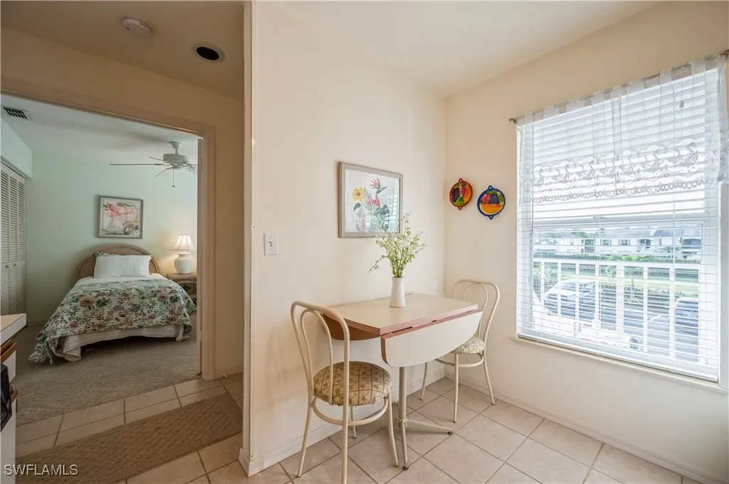 1325 Mainsail Drive Naples FL 34114