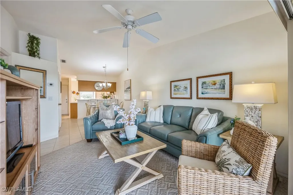 1325 Mainsail Drive Naples FL 34114