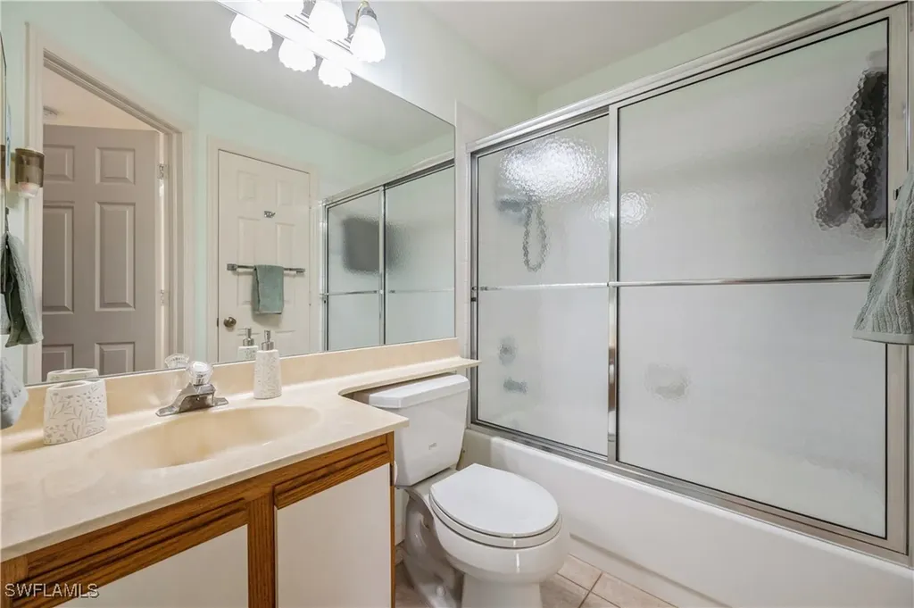 1325 Mainsail Drive Naples FL 34114